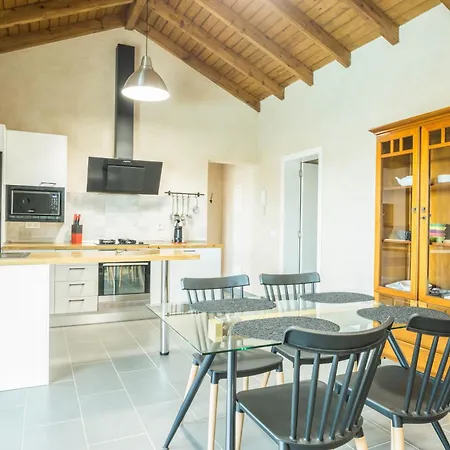 Villa Era Cotillo